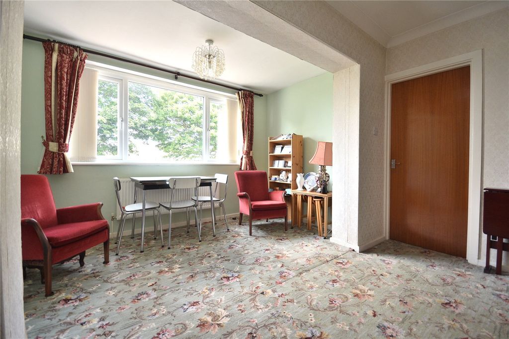 Property photo 3 of 15 Picture No. 06