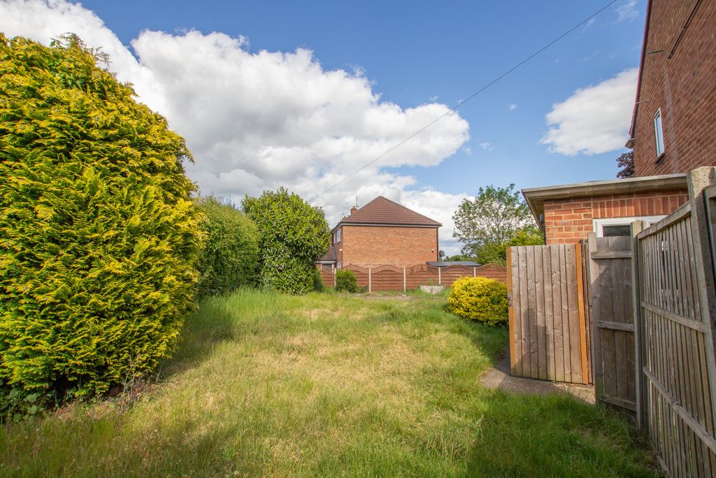 Property photo 2 of 12 Picture No. 04