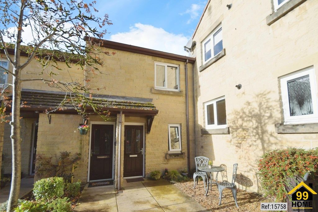 Property photo 2 of 20 Photo 1