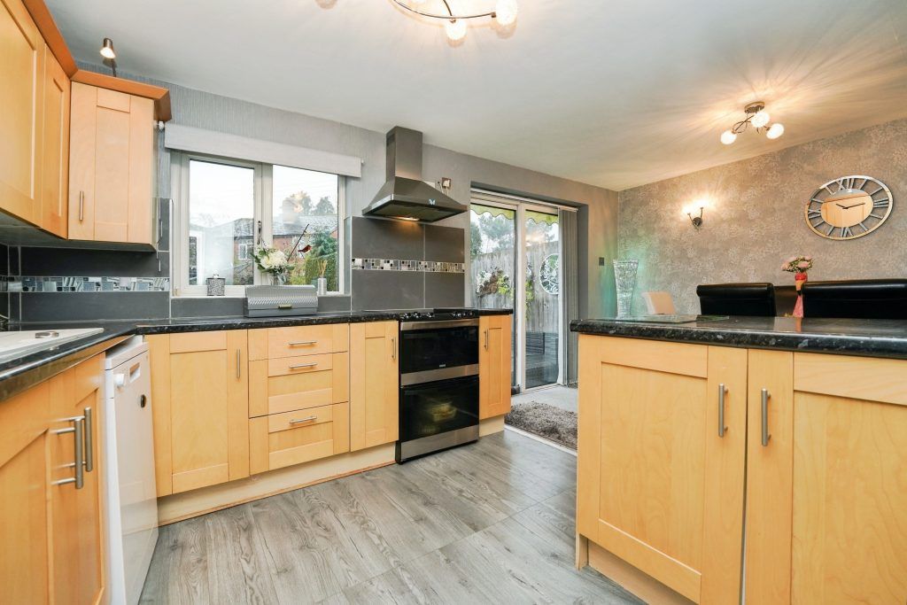 Property photo 3 of 30