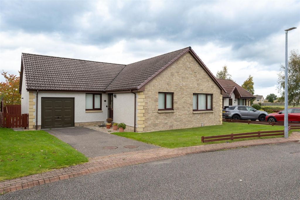 Property photo 1 of 14 Front 63 Wester Inshes Drive.Jpg