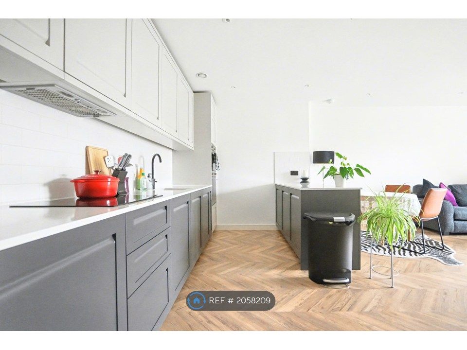 Property photo 3 of 26