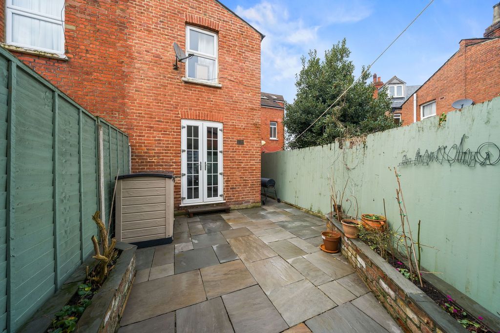 Property photo 3 of 13