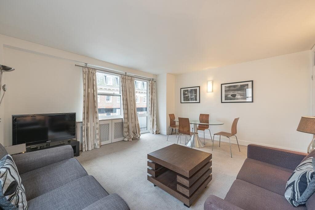 Property photo 2 of 10 Reception Room