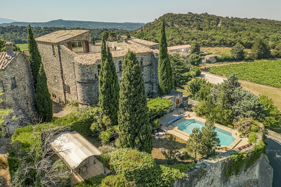 Property photo 1 of 30