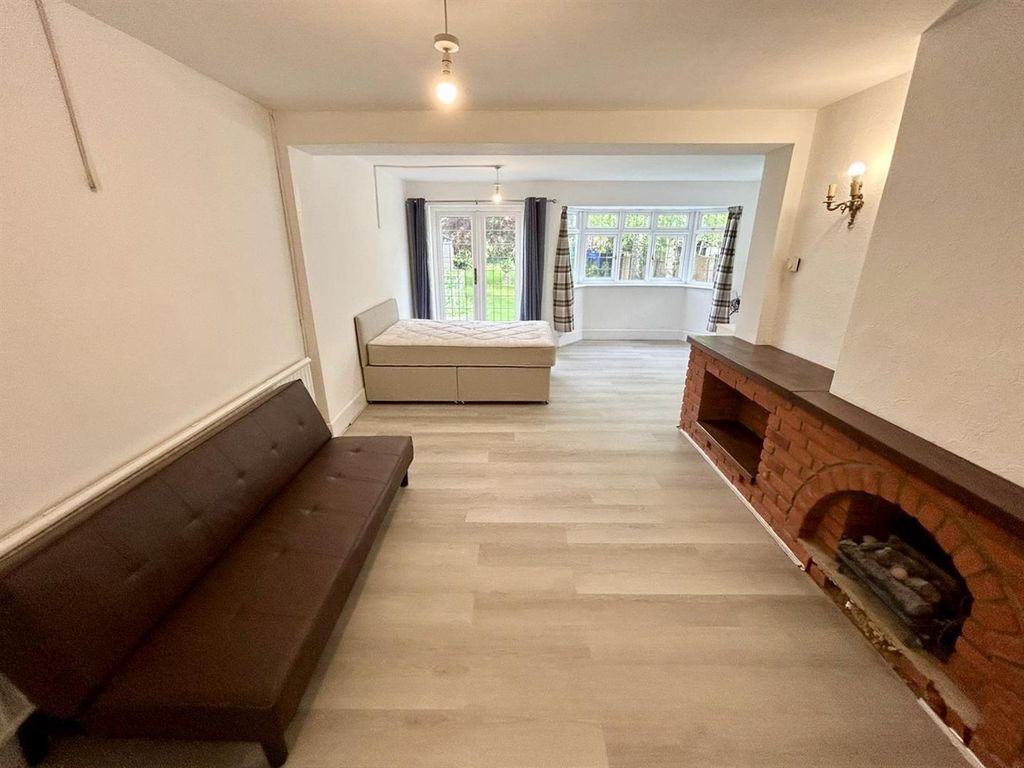 Property photo 3 of 21 58A7687F-d88E-4328-A5cc-770798d490F0.Jpg