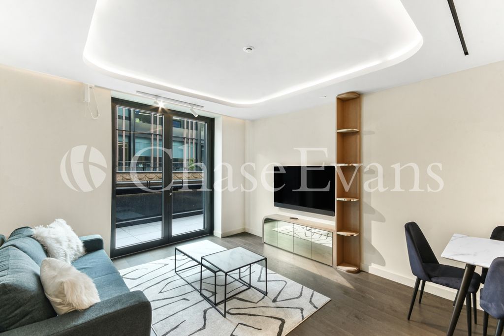 Property photo 3 of 14 Living Area