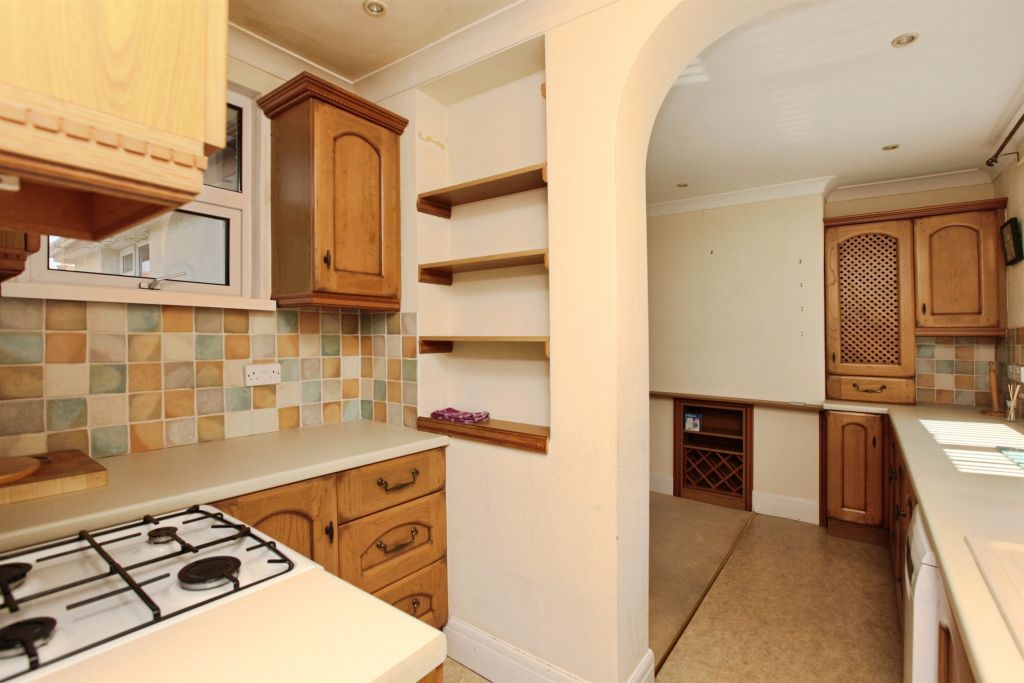 Property photo 2 of 22