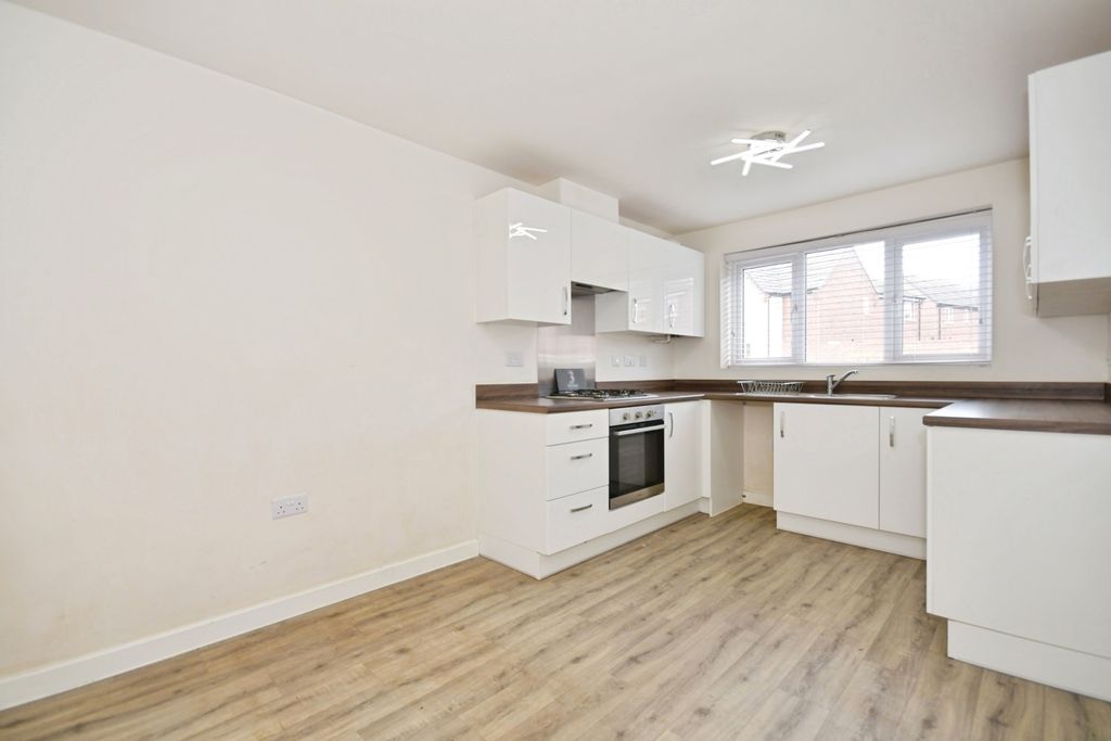 Property photo 3 of 13 Pbox-Img.Jpg
