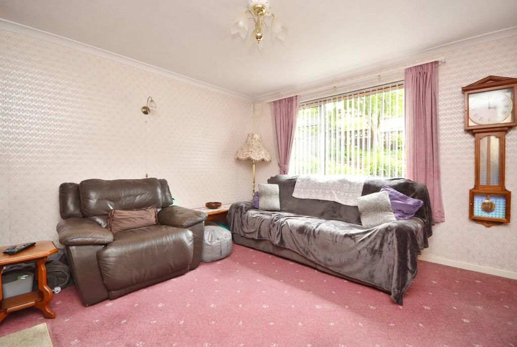 Property photo 3 of 21