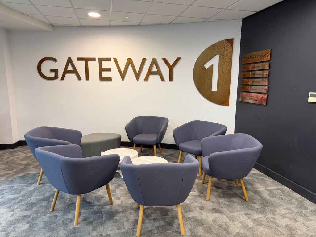 Property photo 2 of 11