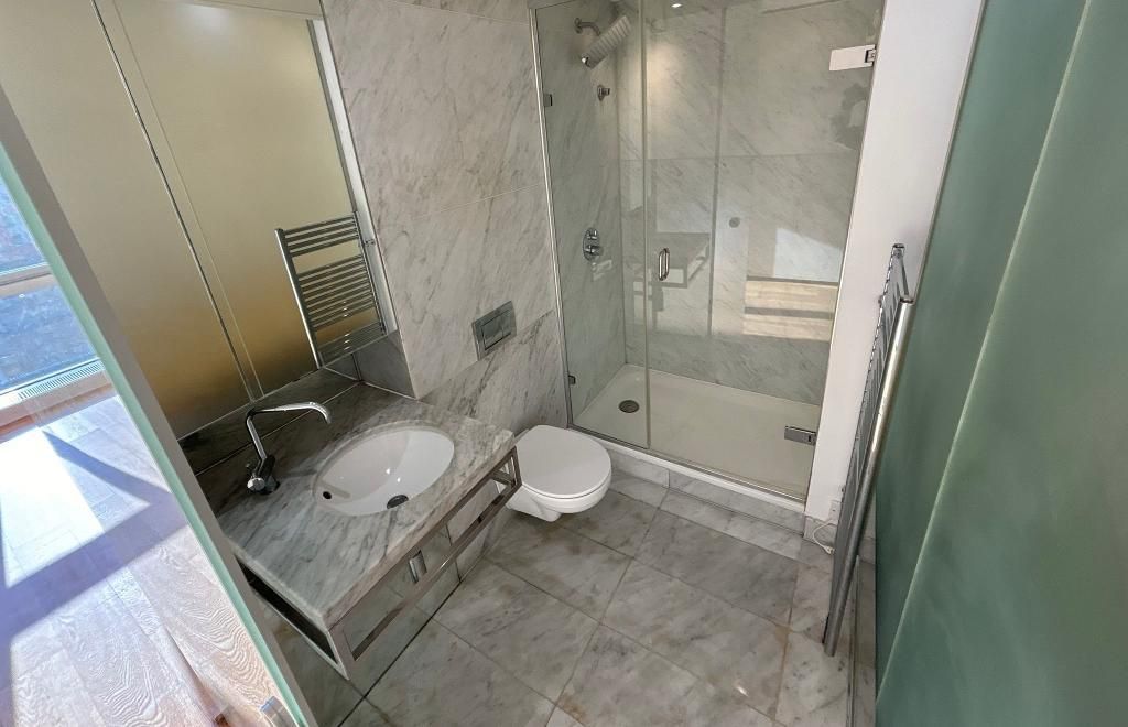 Property photo 3 of 3