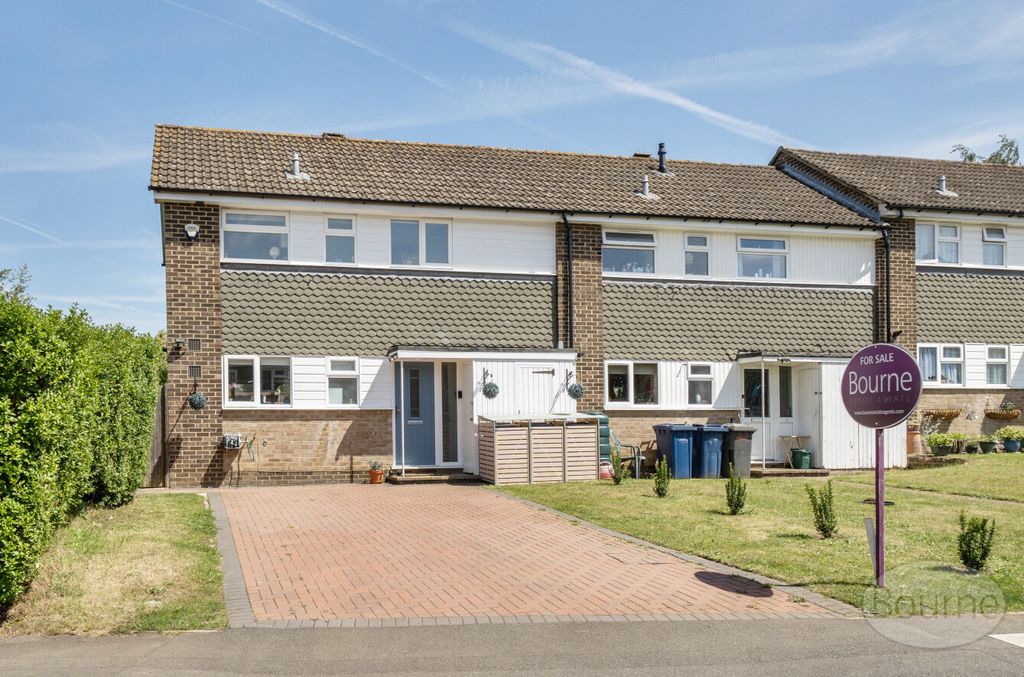 Property photo 1 of 19 E908d056-41c4-446...