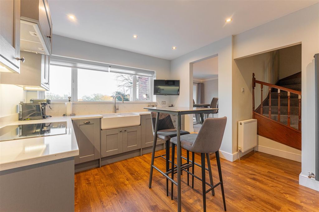 Additional image 11 of 4 bed detached house for saleStoneleigh Close, Stoneleigh CV1