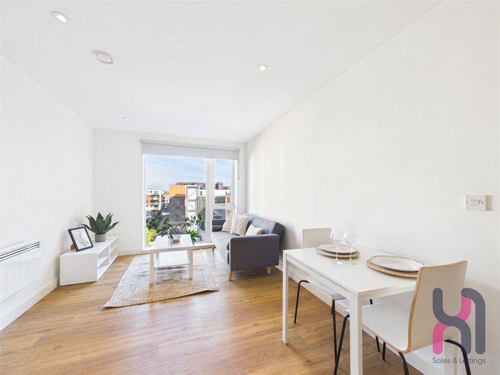 Property photo 1 of 12 Picture No. 33