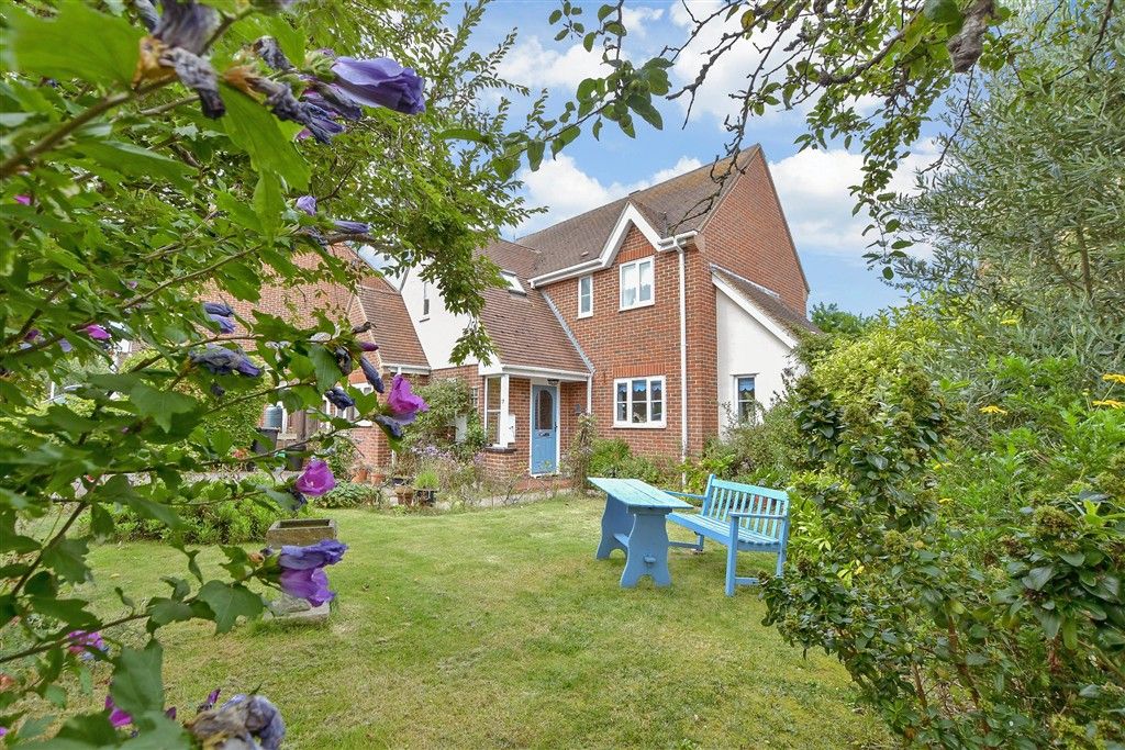 Property photo 2 of 18 External Lifestyle Photograph