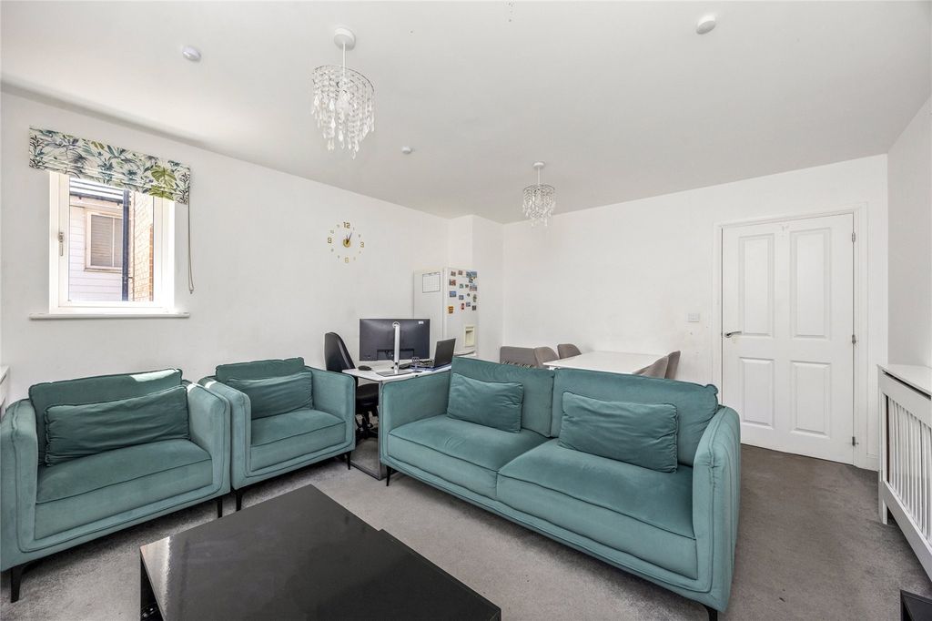 Property photo 2 of 13 Picture No. 06