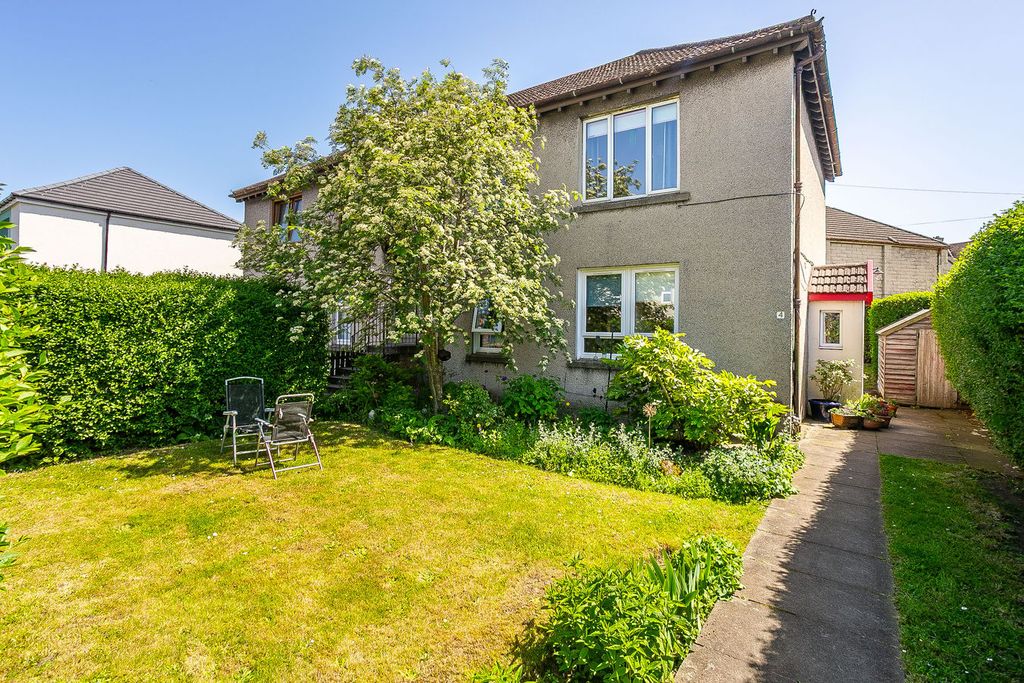 Property photo 1 of 25