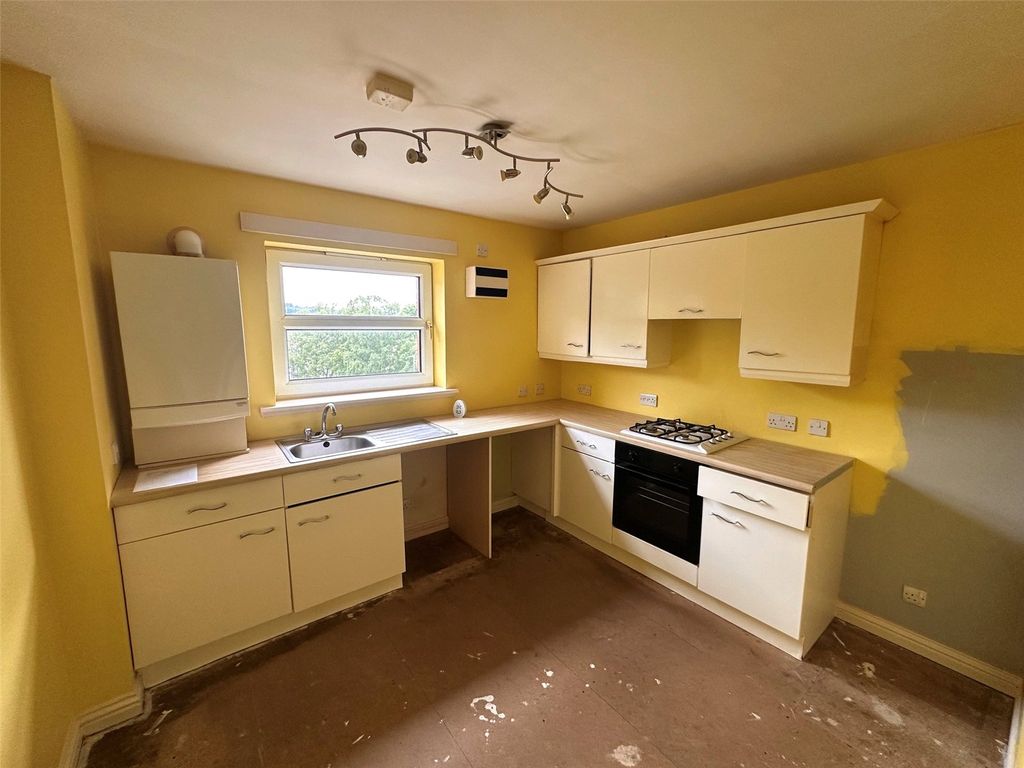 Property photo 3 of 7 Picture No. 12
