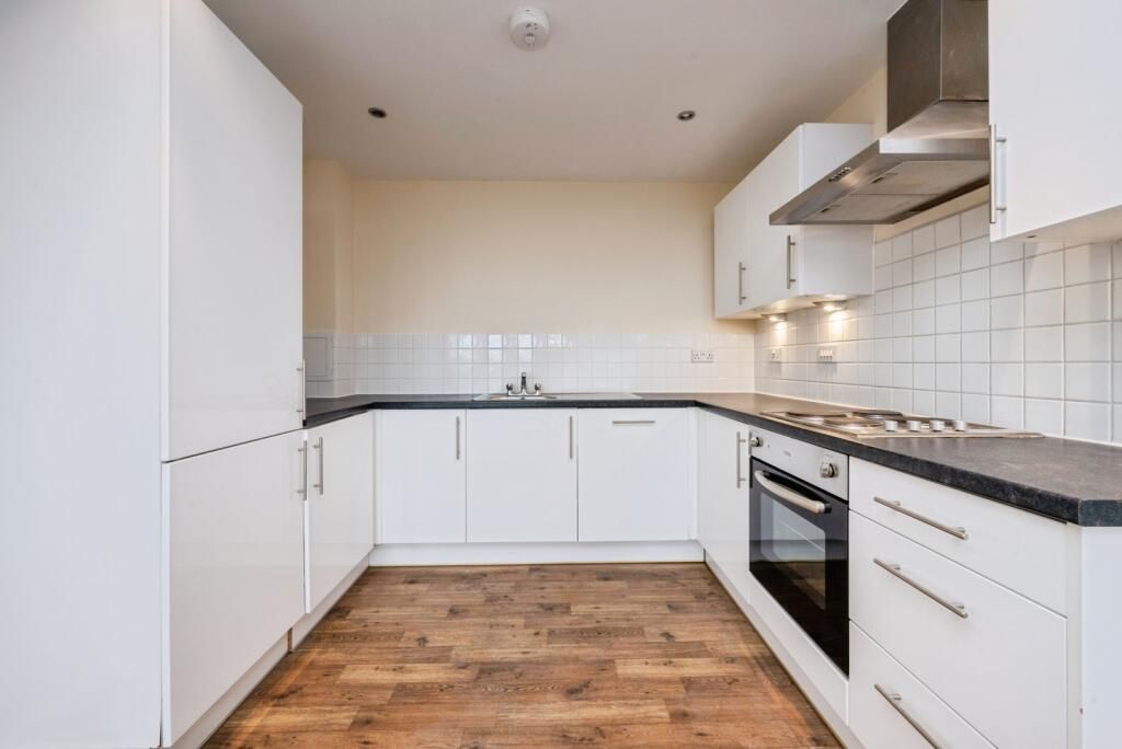 Property photo 3 of 8