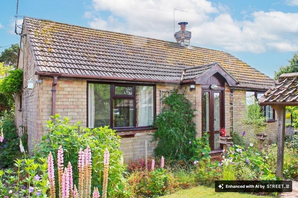 Property photo 1 of 20