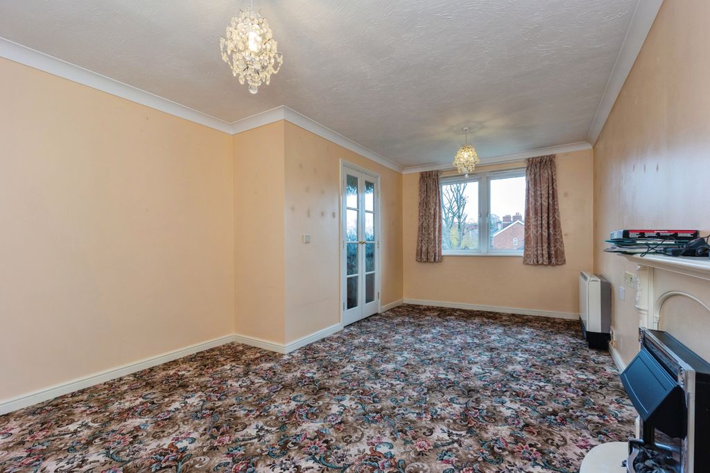 Property photo 2 of 17 Photography