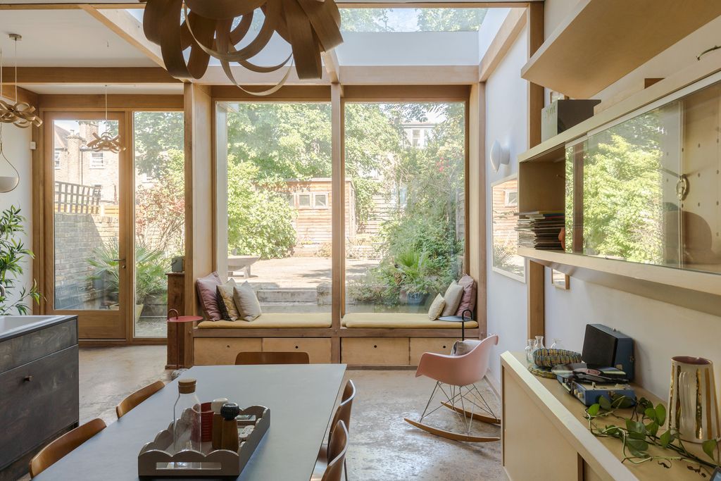 Property photo 1 of 26 218576 - 21 Ickburgh Road-3.Jpg
