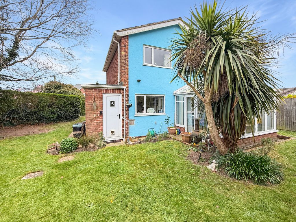 Property photo 3 of 16