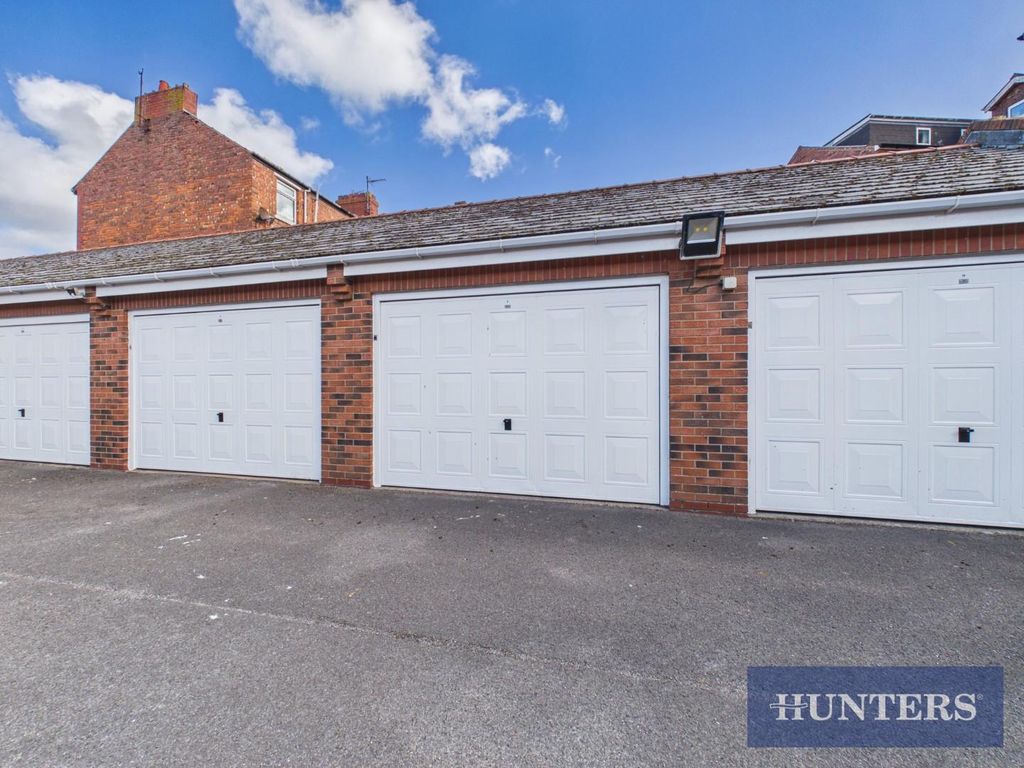 Additional image 15 of 2 bed flat for saleSouth Marine Drive, Bridlington YO15