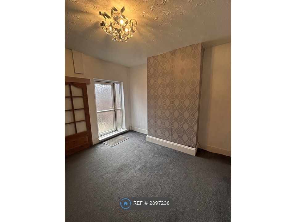 Property photo 3 of 6 Dining Room / 2nd Living Space