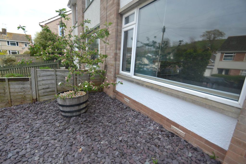 Property photo 3 of 24
