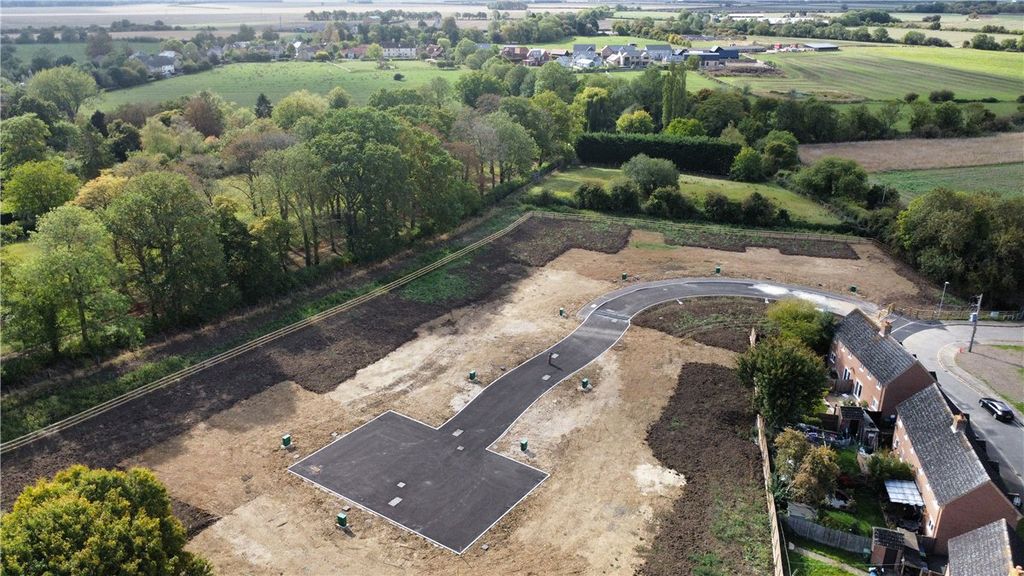 Property photo 2 of 5 Picture No. 06