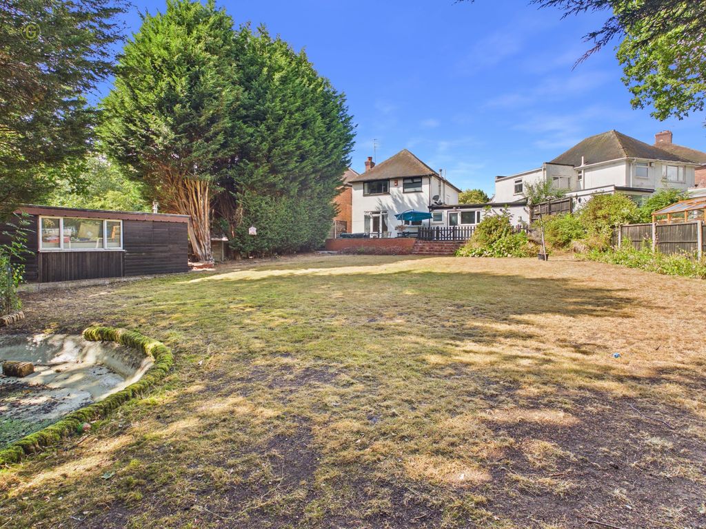 Property photo 2 of 49 Cam05591G0Pr0267Still035