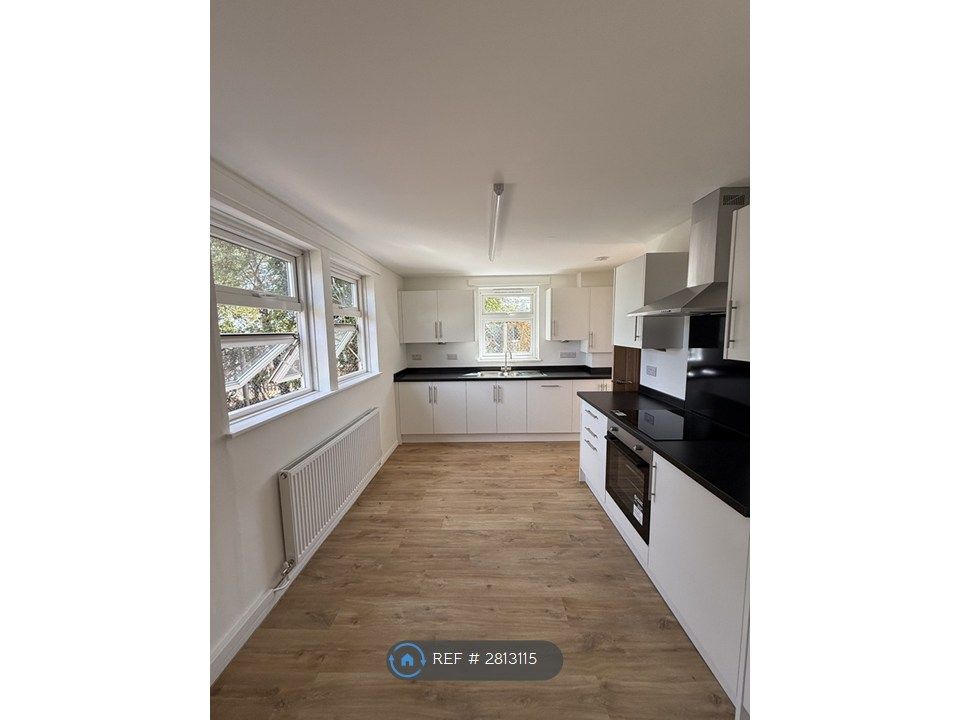 Property photo 1 of 22 Kitchen