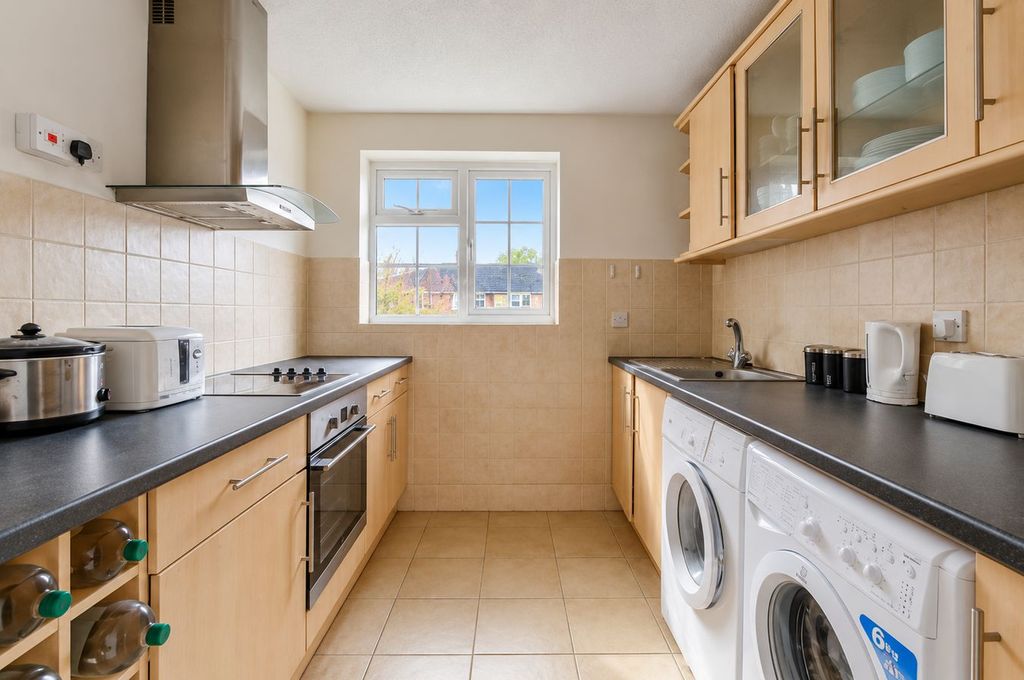 Property photo 3 of 7