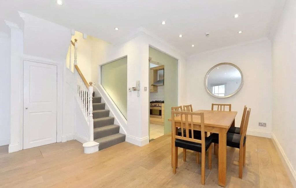 Property photo 2 of 12 Picture No. 03