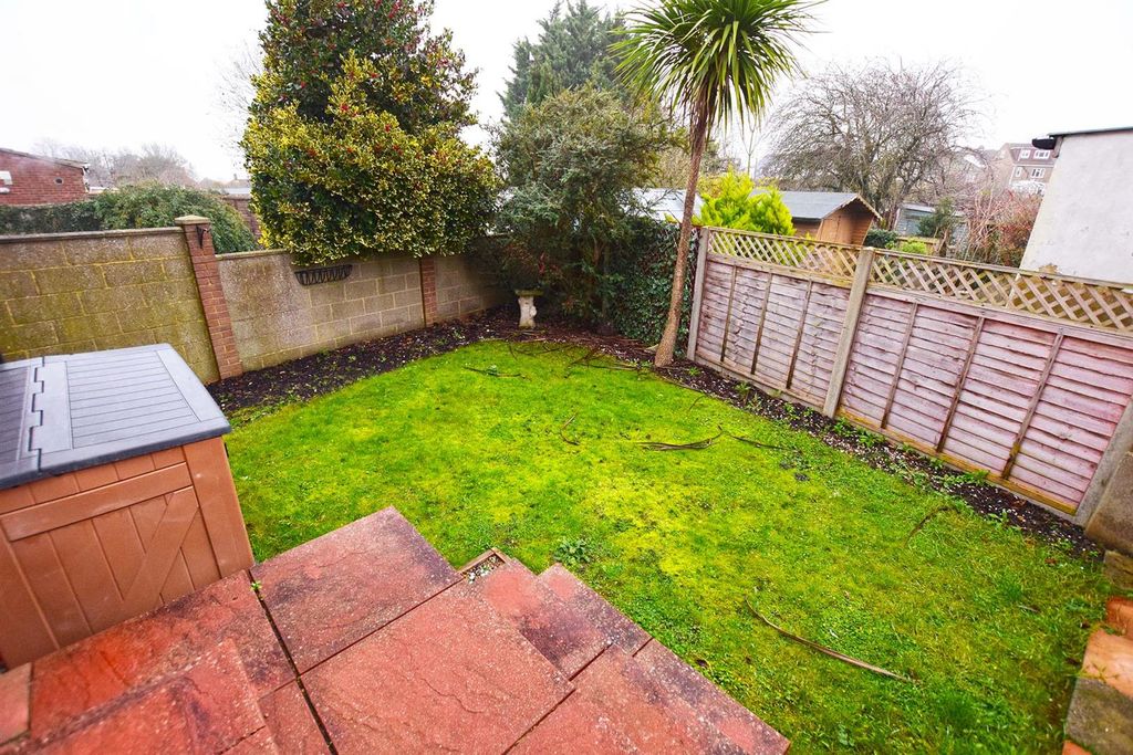 Property photo 2 of 15