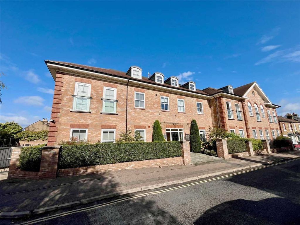 Property photo 1 of 11 Main Picture