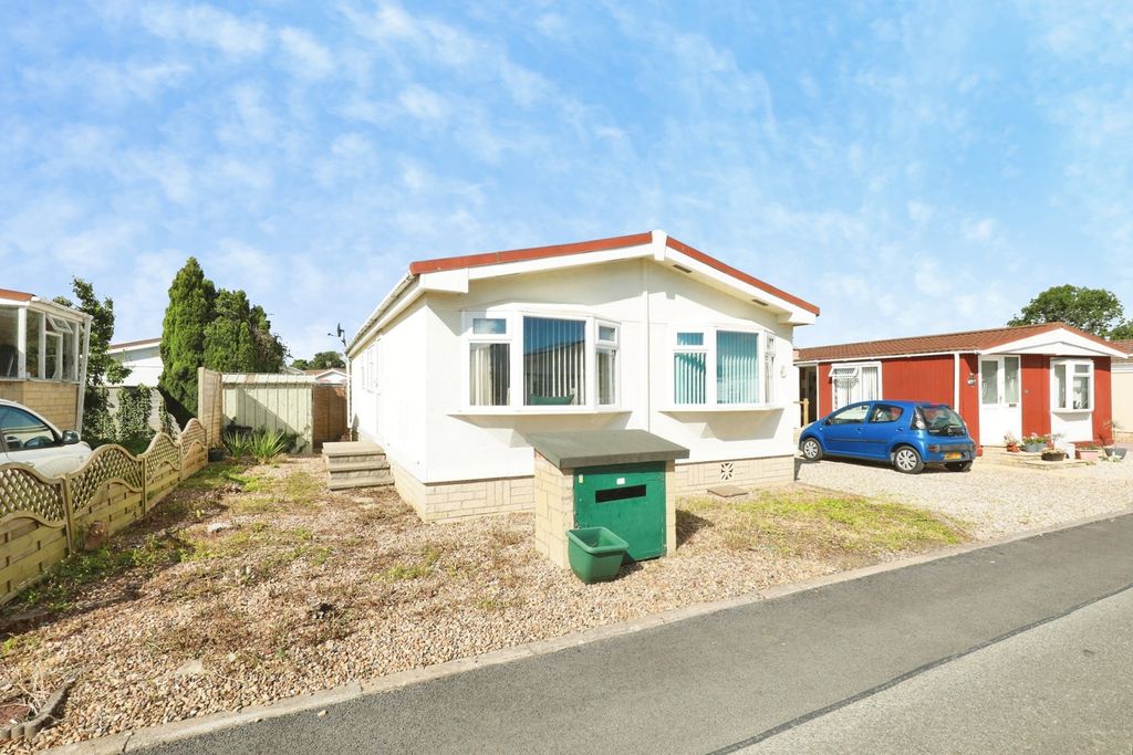 Property photo 1 of 11 Pbox-Img.Jpg