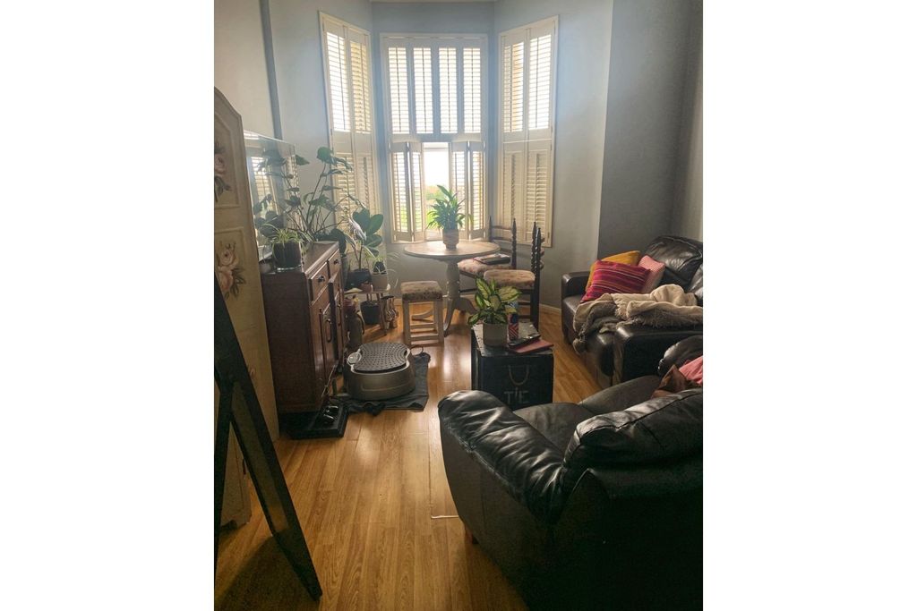 Property photo 1 of 15 Living Room