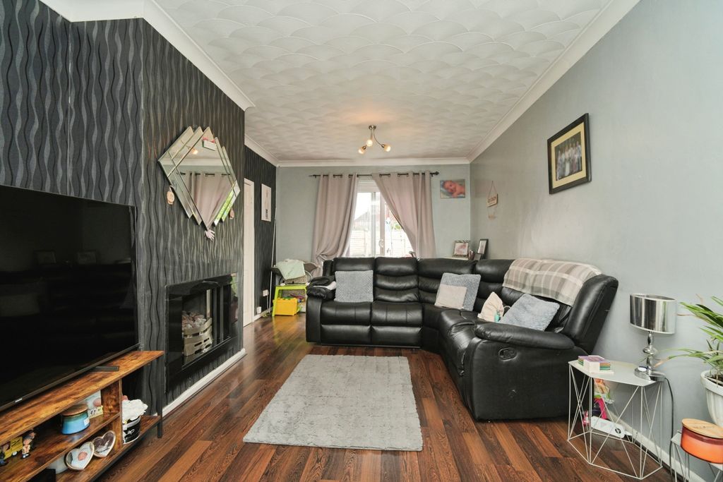 Property photo 3 of 20 Photo #3