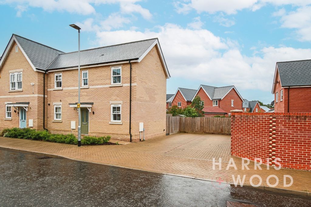 Property photo 1 of 35 4158190