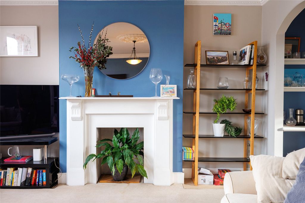 Property photo 2 of 10 Picture No. 02