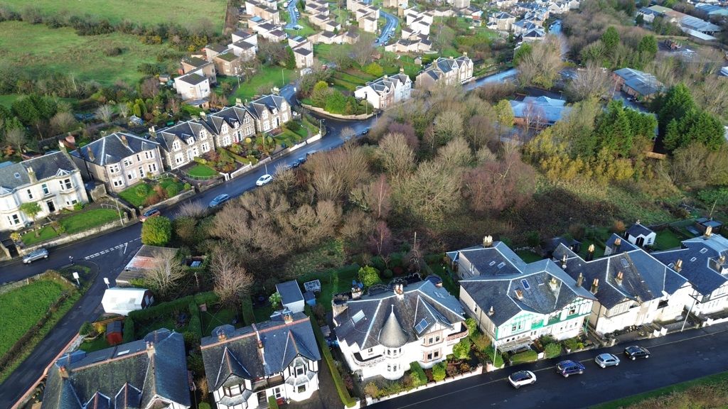 Property photo 1 of 6 Photo 10