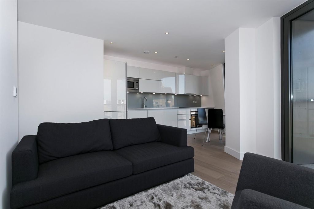 Property photo 2 of 15 52-Rec 3.Jpg