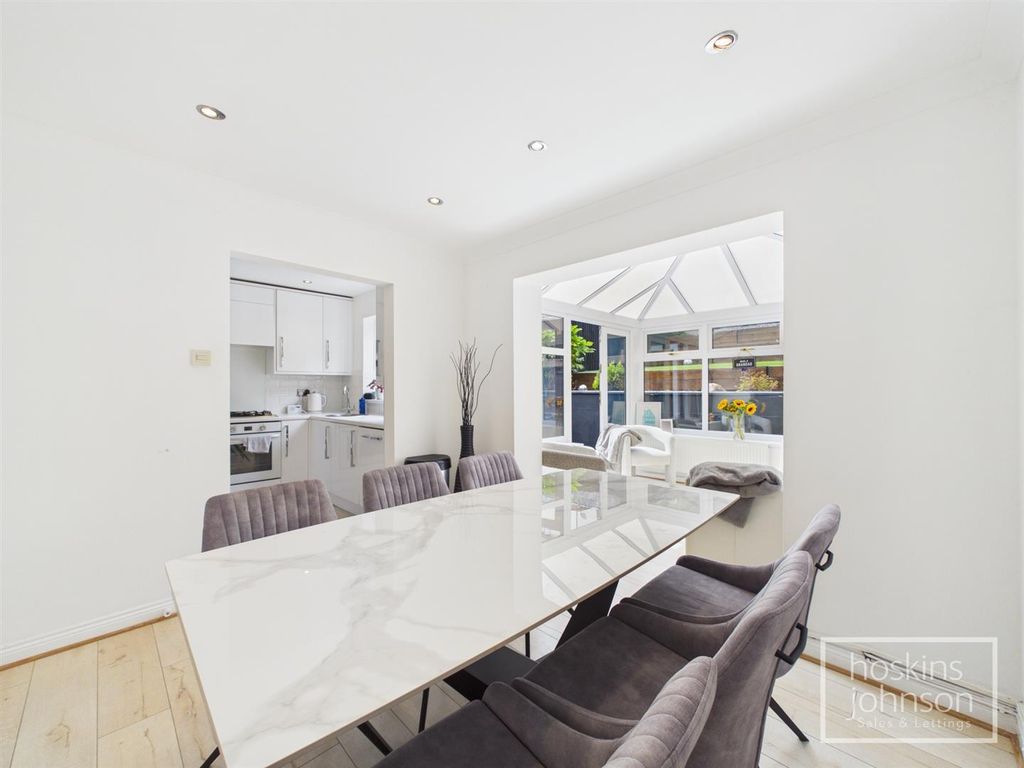 Property photo 3 of 27 Dining Room
