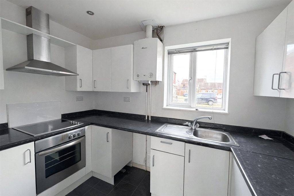 Property photo 3 of 9 Picture No. 17