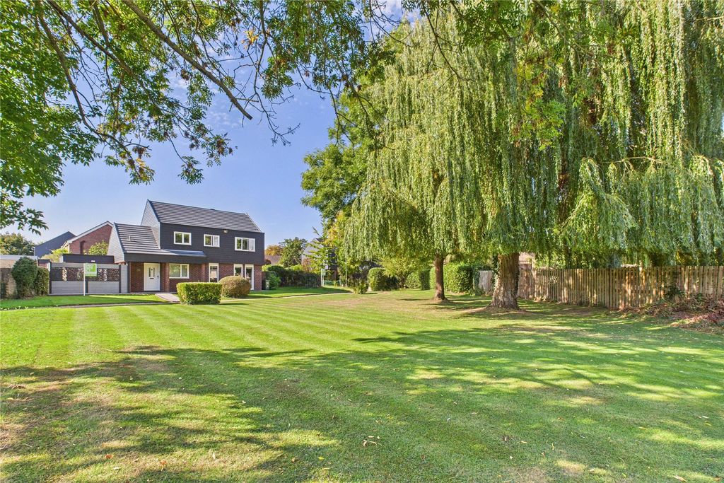 Property photo 1 of 19 Picture No. 03