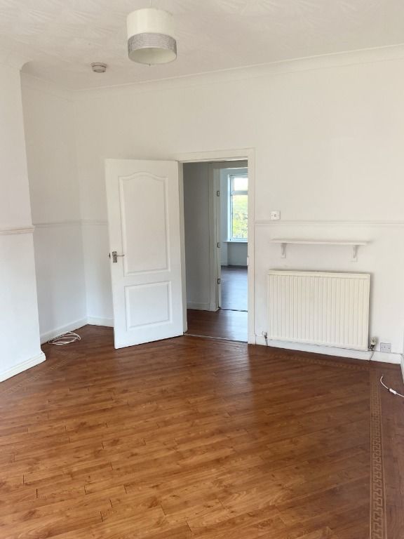 Property photo 2 of 12 Photo 2