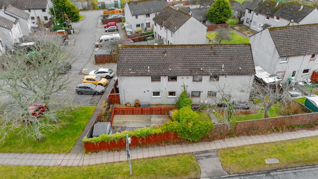 Property photo 1 of 27